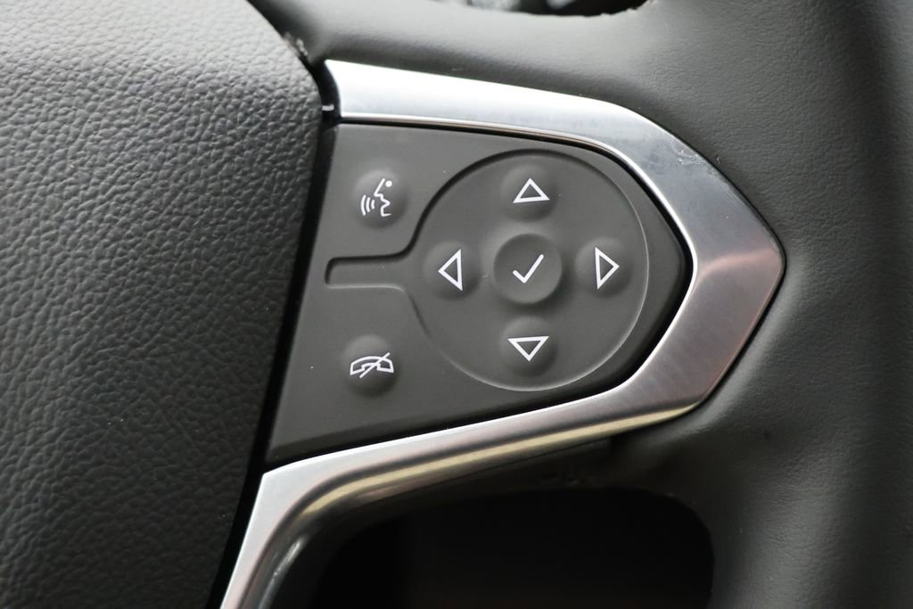Used 2023 Chevrolet Traverse LT AWD/4WD image 19
