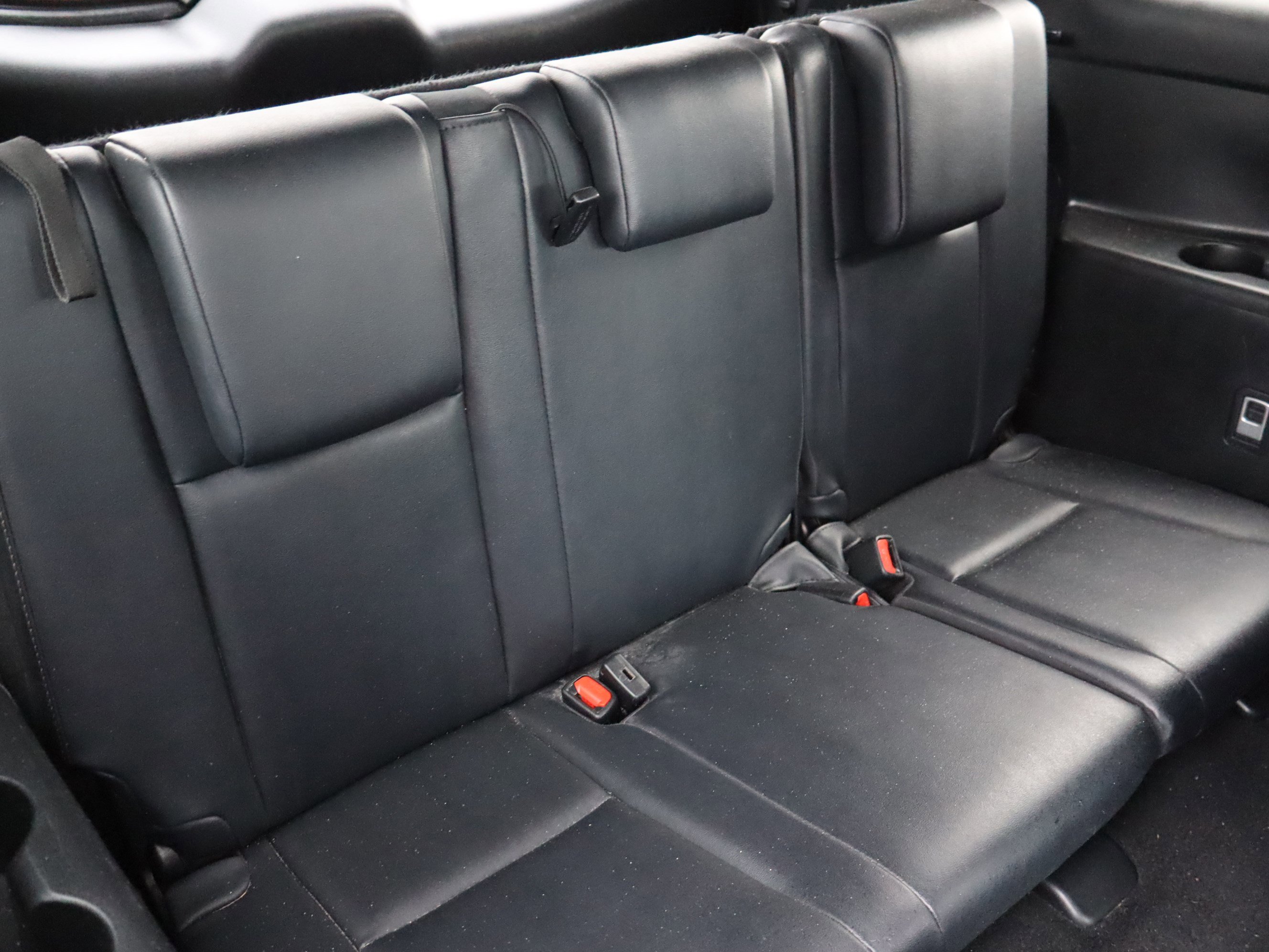 Used 2019 Toyota Highlander XLE image 37