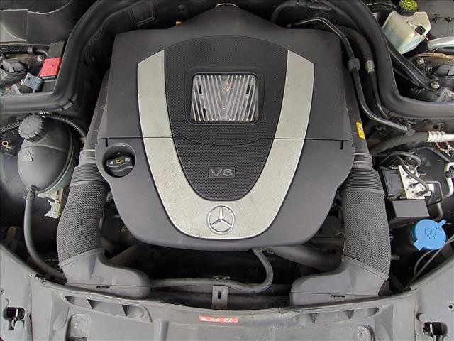 Used 2011 Mercedes-Benz C 300 Sport image 22