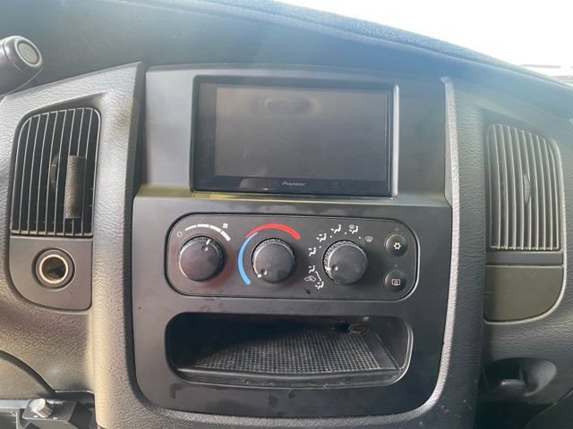 Used 2003 Dodge Ram 3500 Truck SLT AWD/4WD image 13