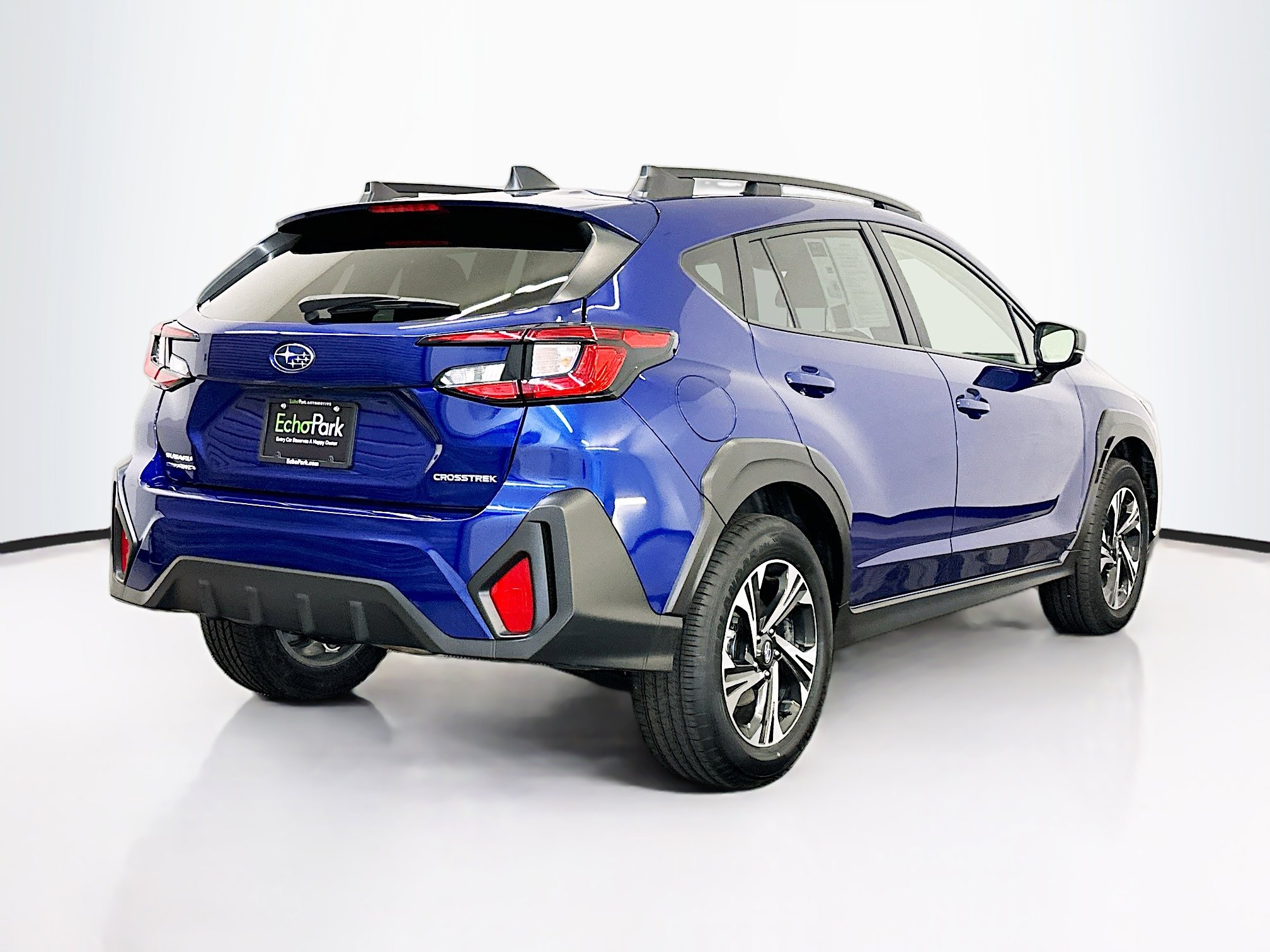 Used 2025 Subaru Crosstrek 2.0i Premium image 9
