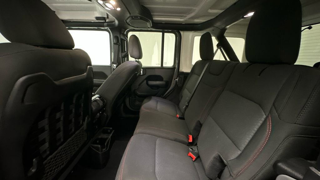 Used 2021 Jeep Wrangler Unlimited Rubicon image 10