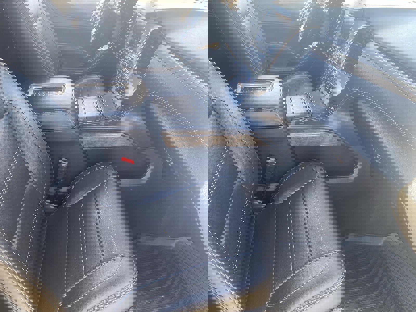 Used 2018 GMC Yukon Denali w/ Open Road Package image 12