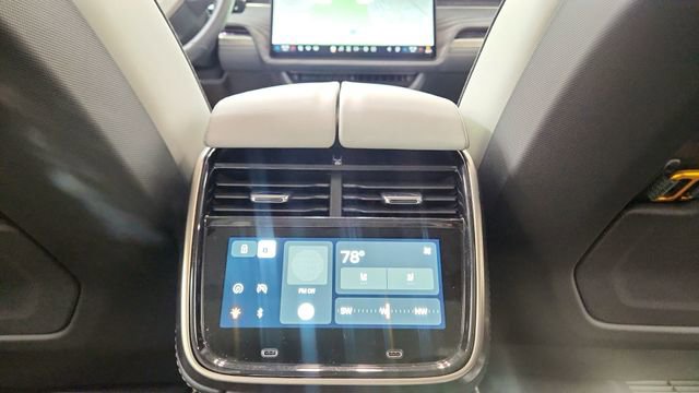 Used 2024 Rivian R1S Adventure AWD/4WD image 55