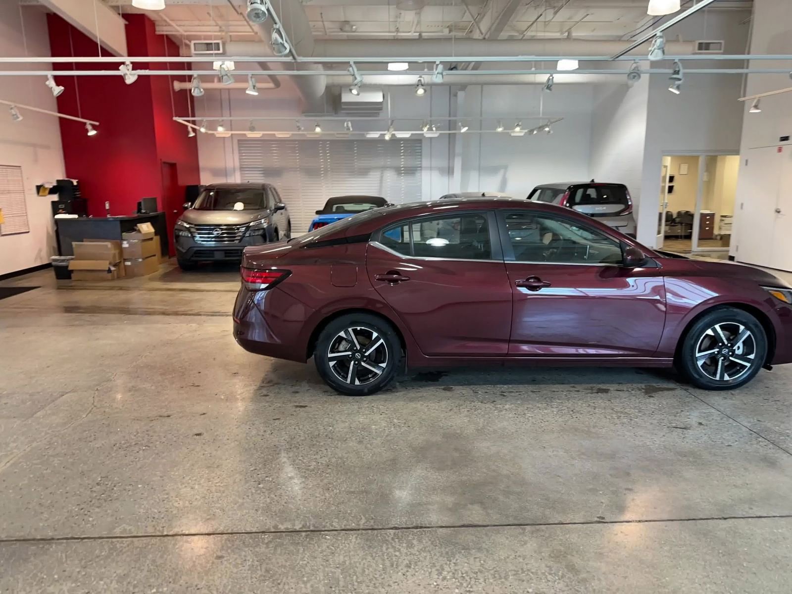 Used 2025 Nissan Sentra SV image 16