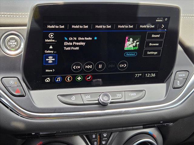 Used 2025 Chevrolet Blazer LT FWD image 10