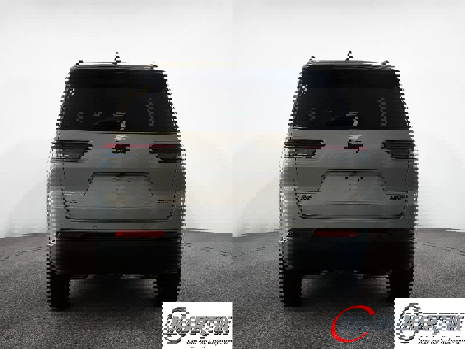 New 2025 Jeep Grand Cherokee L Limited image 4