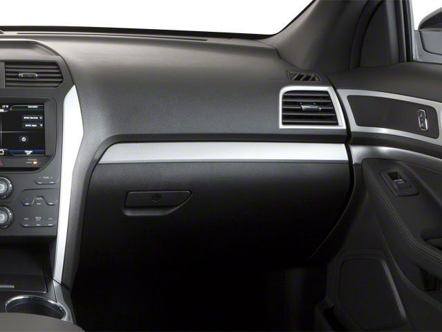 Used 2013 Ford Explorer XLT FWD image 16