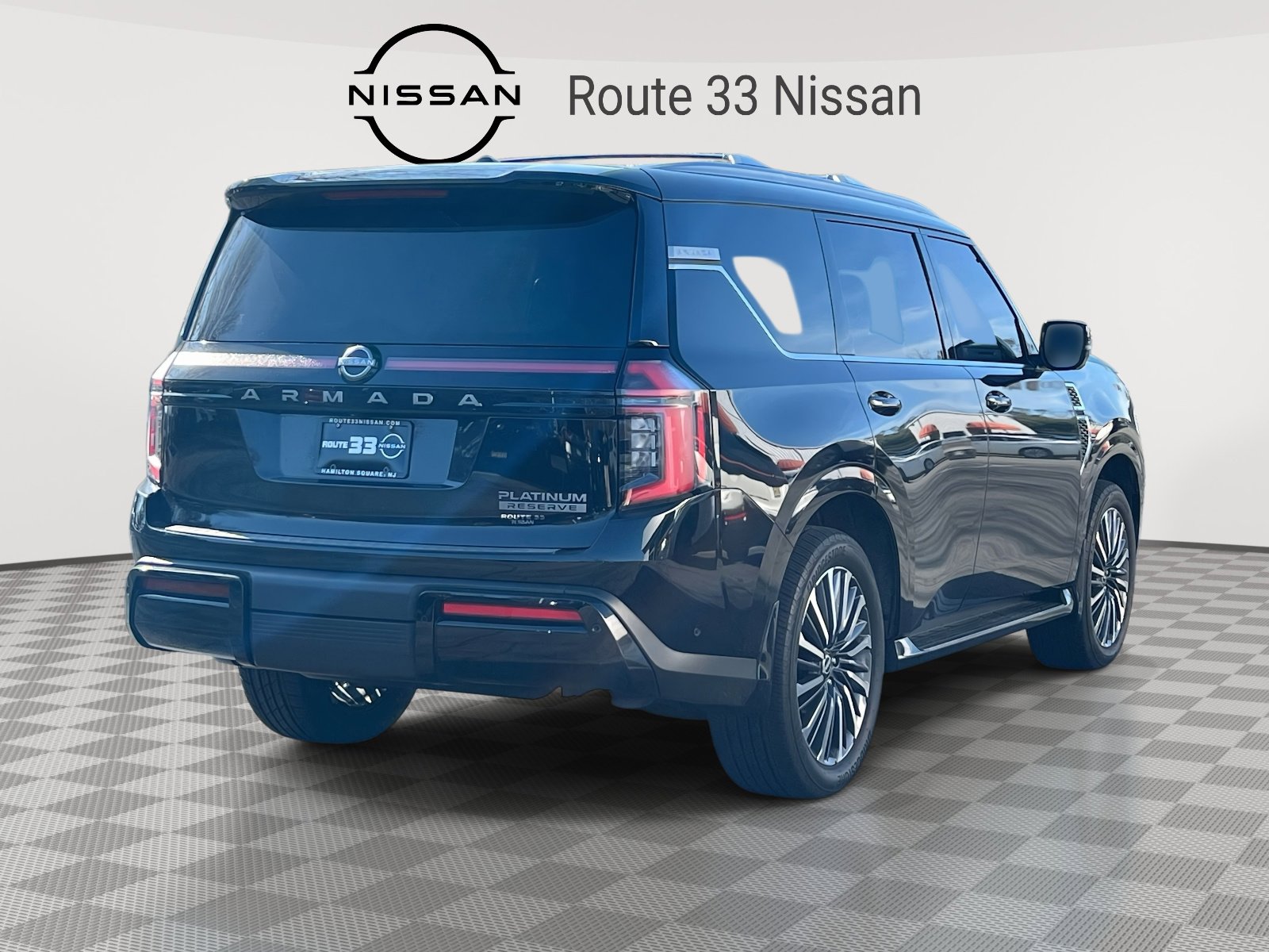 Used 2025 Nissan Armada Platinum Reserve image 4