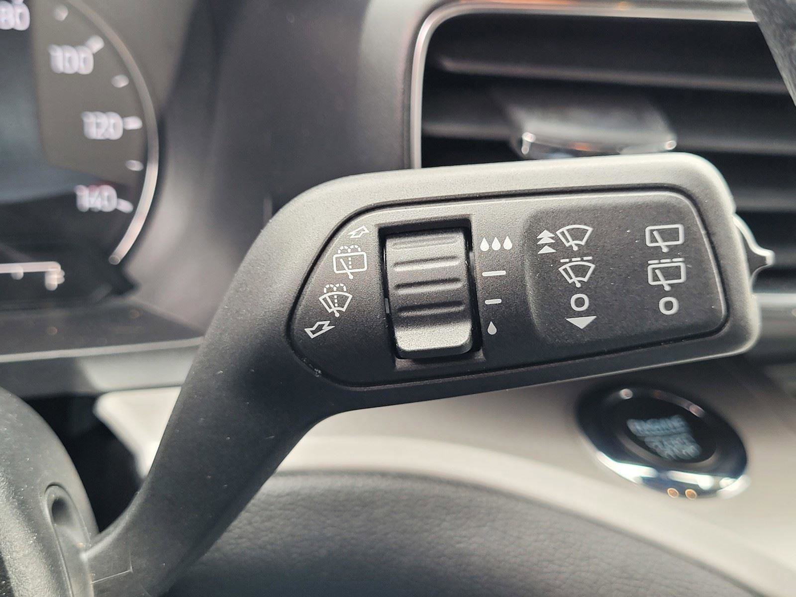 Used 2023 Ford Explorer XLT w/ Equipment Group 202A image 29