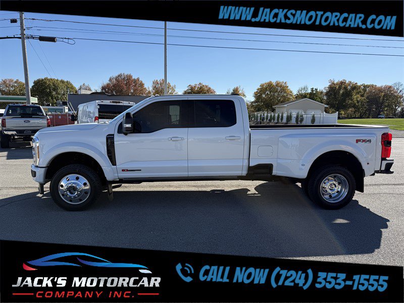 Used 2025 Ford F450 Platinum w/ FX4 Off-Road Package image 8