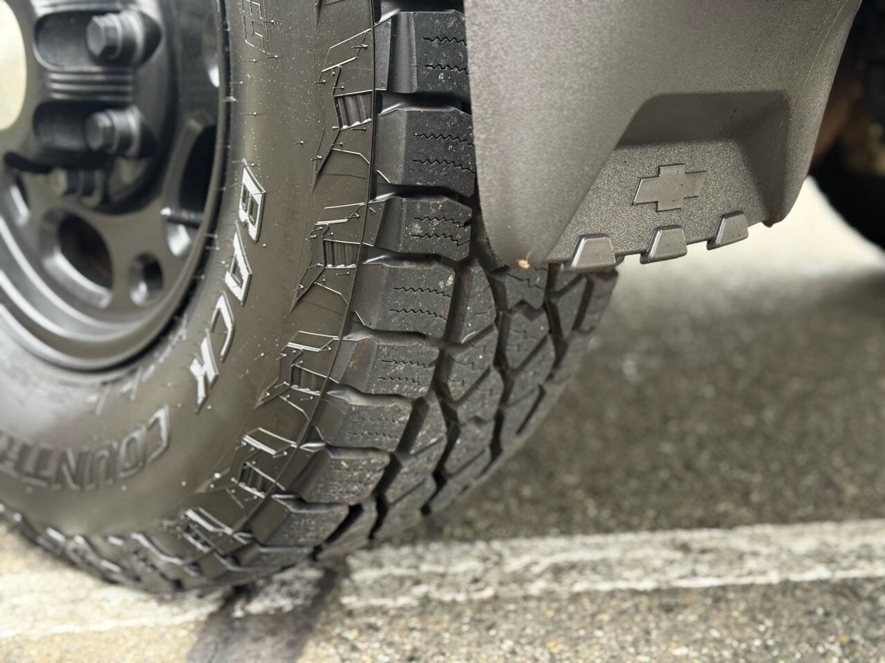 Used 2005 Chevrolet Avalanche 2500 w/ Preferred Equipment Group image 61