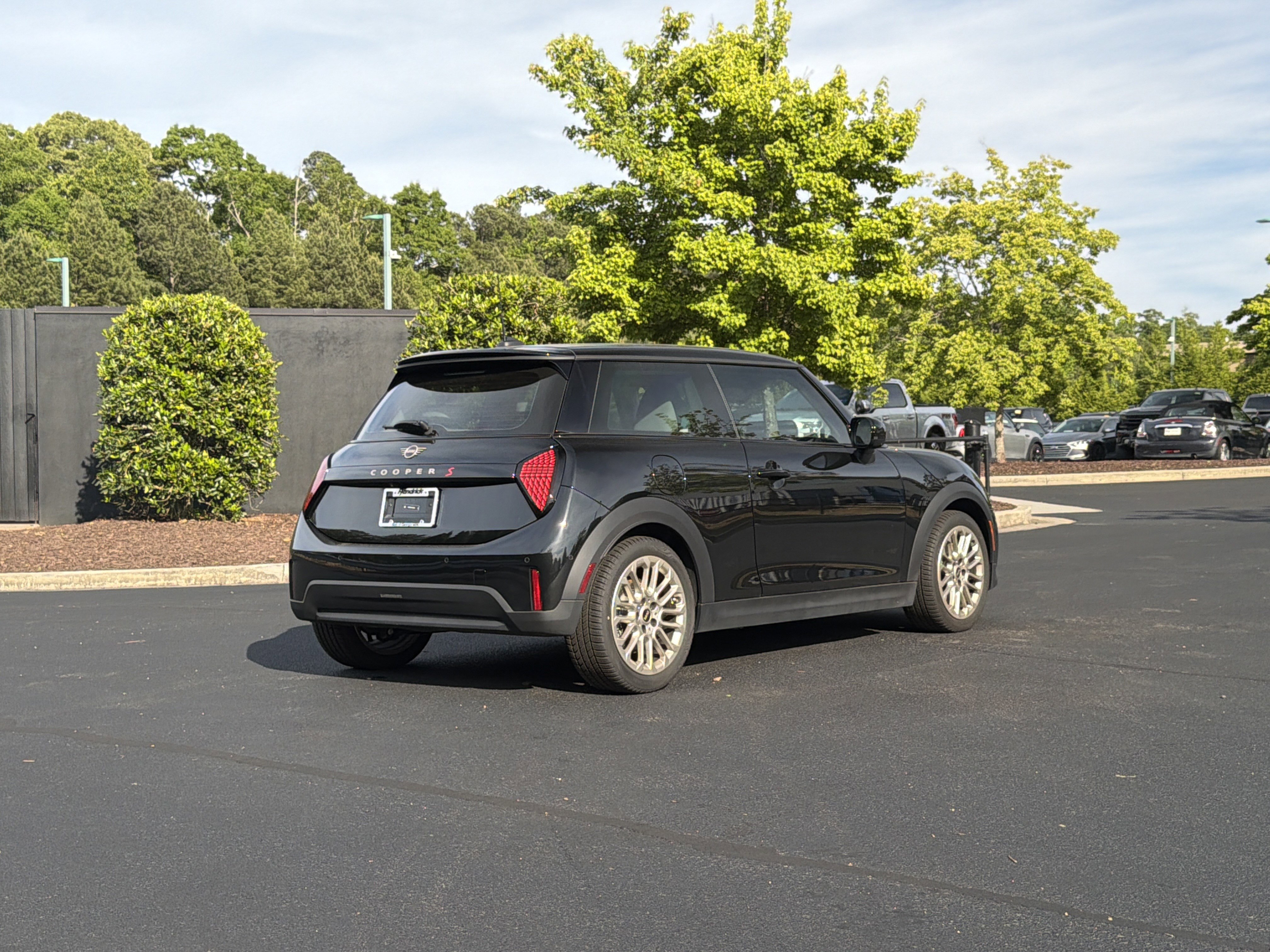 Certified 2025 MINI Cooper S FWD image 3
