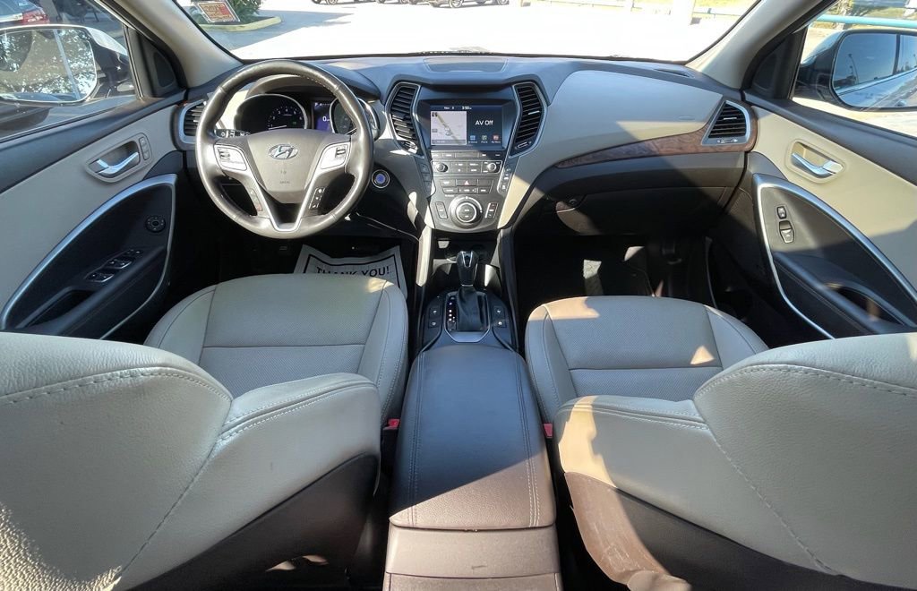 Used 2019 Hyundai Santa Fe XL FWD image 30
