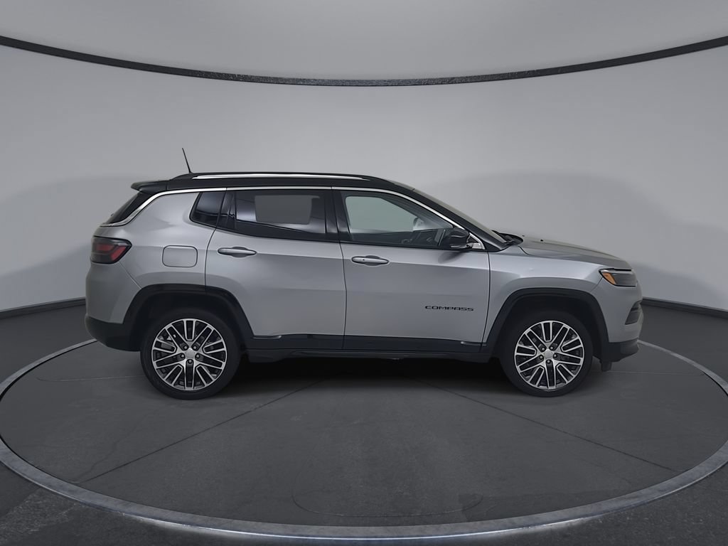 Used 2022 Jeep Compass Limited w/ Elite Group AWD/4WD image 19