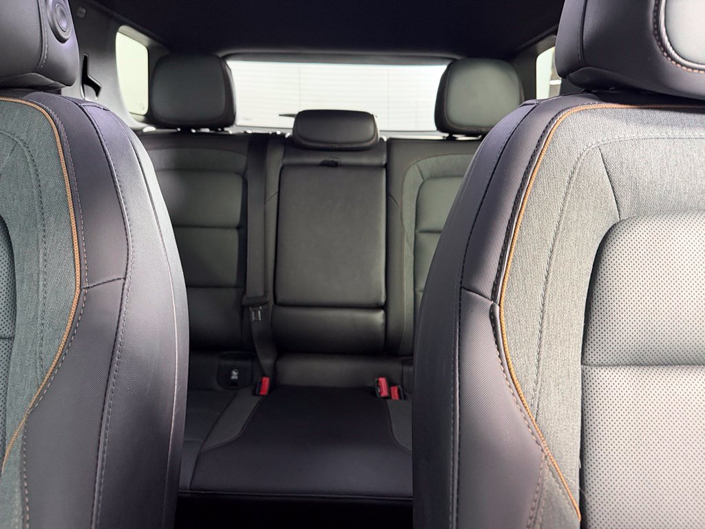 Used 2026 GMC Terrain AT4 w/ Convenience Package III AWD/4WD image 16