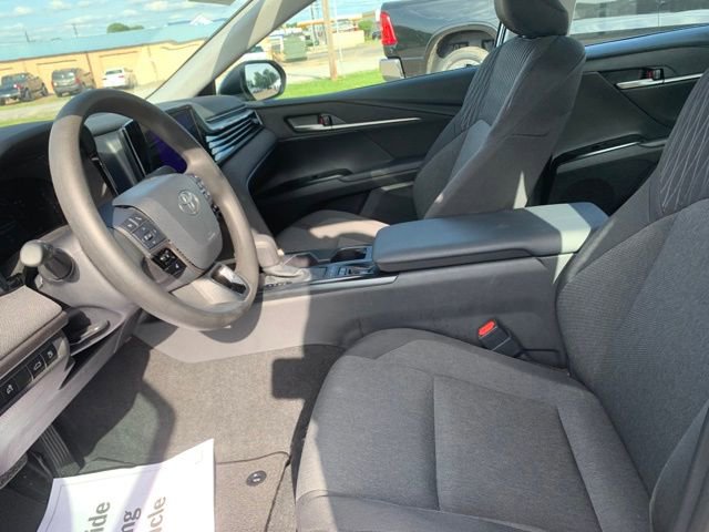 Used 2026 Toyota Camry LE FWD image 22