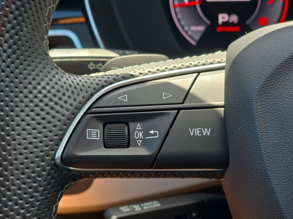 Used 2022 Audi A4 2.0T Premium Plus w/ Premium Plus Package AWD/4WD image 16