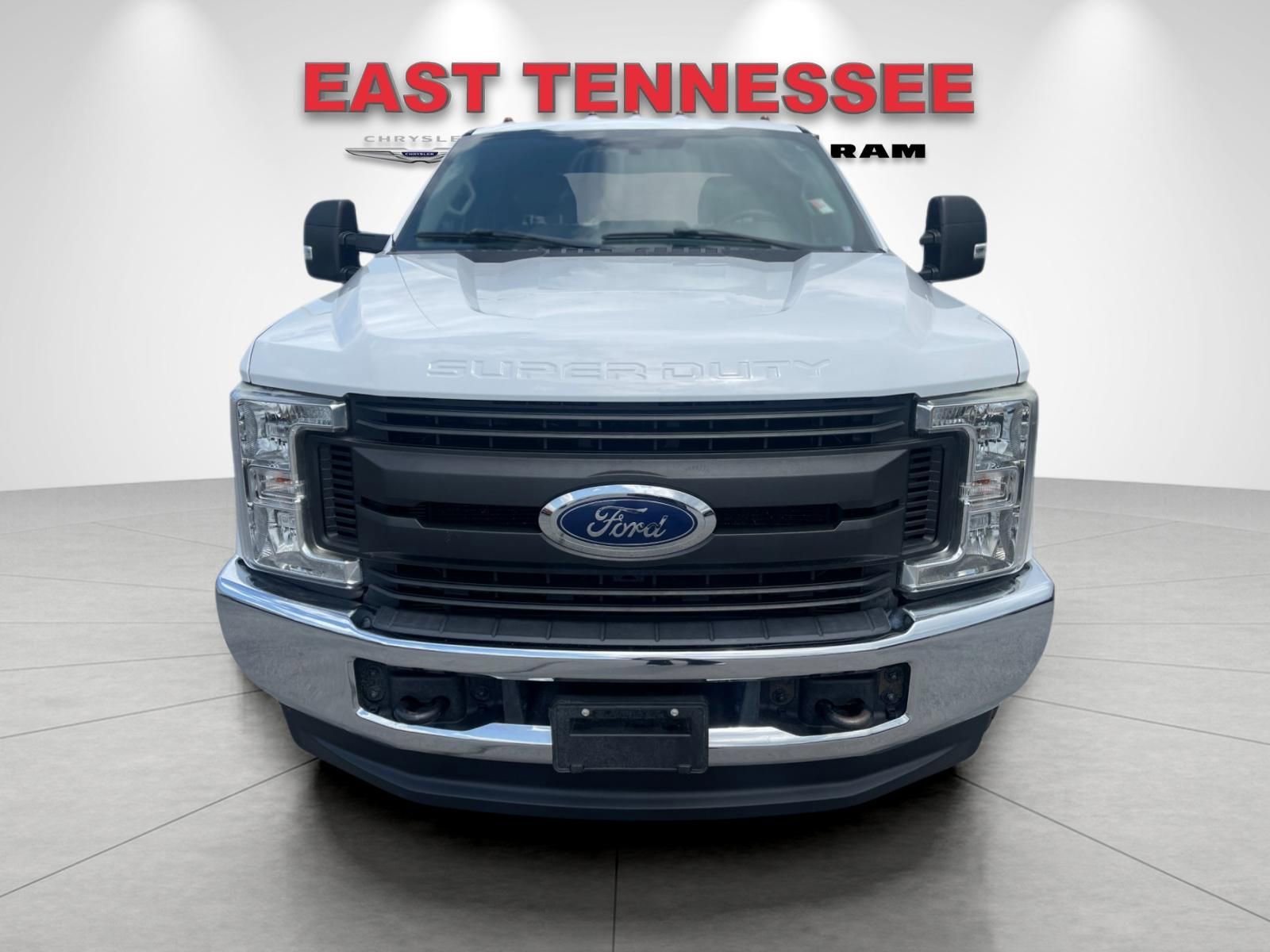 Used 2019 Ford F250 XL w/ Power Equipment Group AWD/4WD image 9