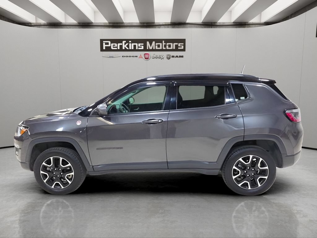 Used 2020 Jeep Compass Trailhawk w/ Leather Interior Group AWD/4WD image 2