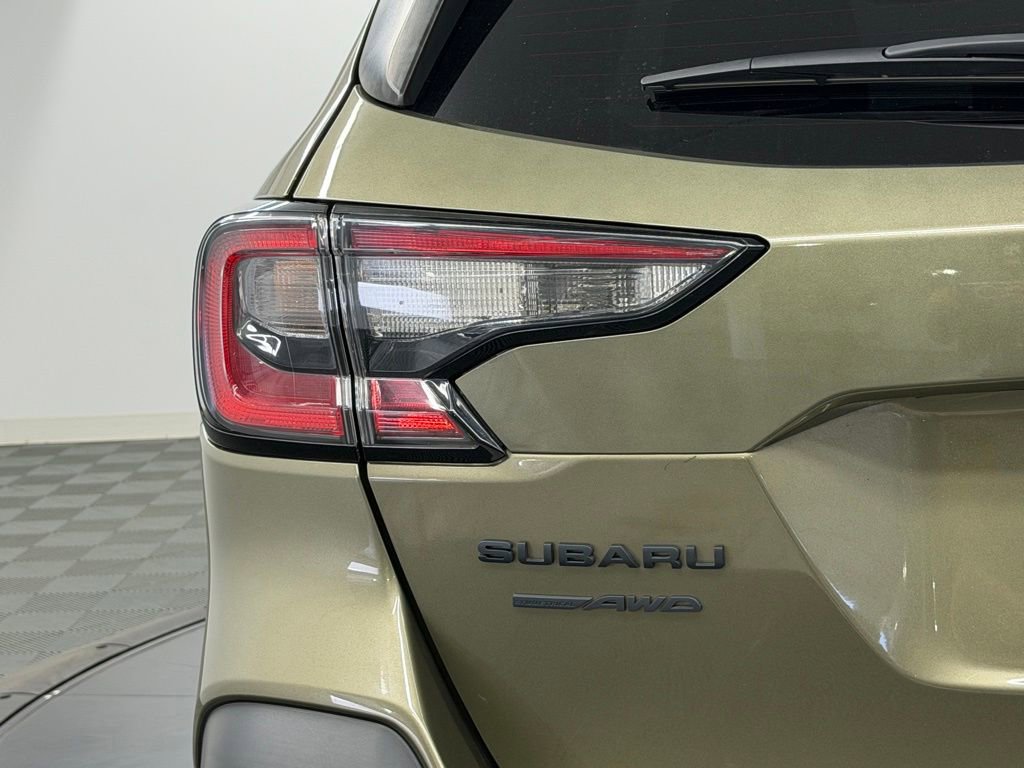 Used 2023 Subaru Outback Onyx Edition XT AWD/4WD image 13