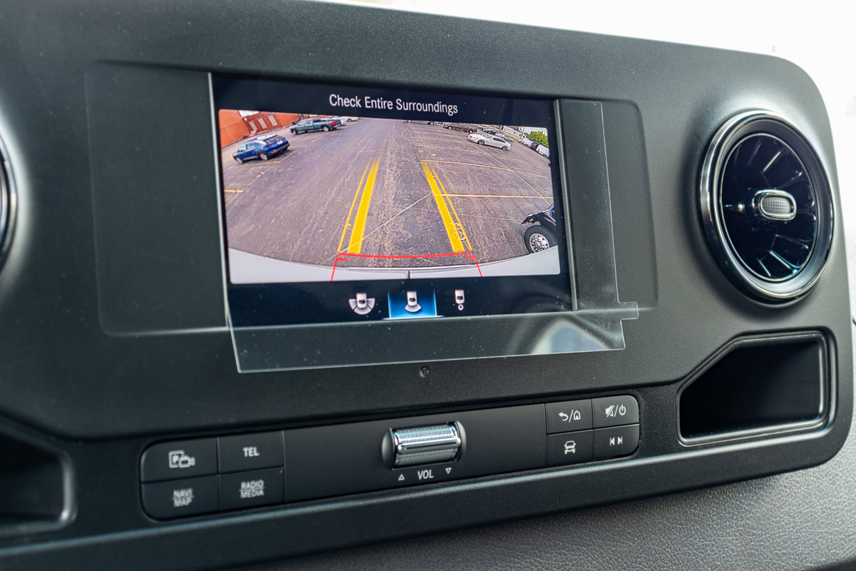 Used 2024 Mercedes-Benz Sprinter 2500 image 24