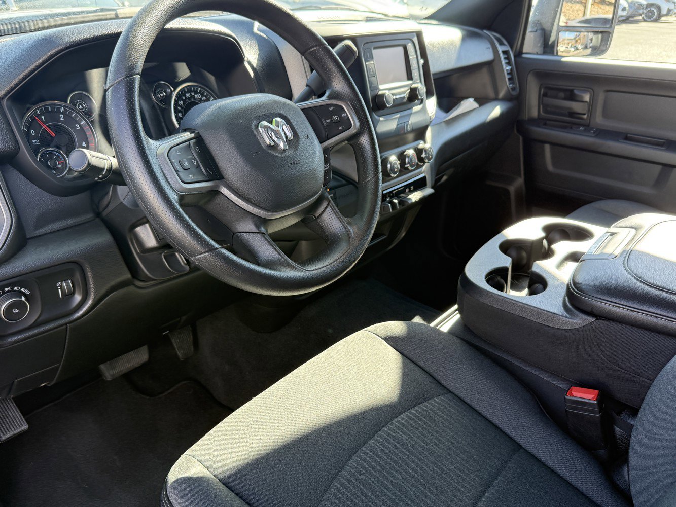 Used 2024 RAM 3500 Tradesman image 10