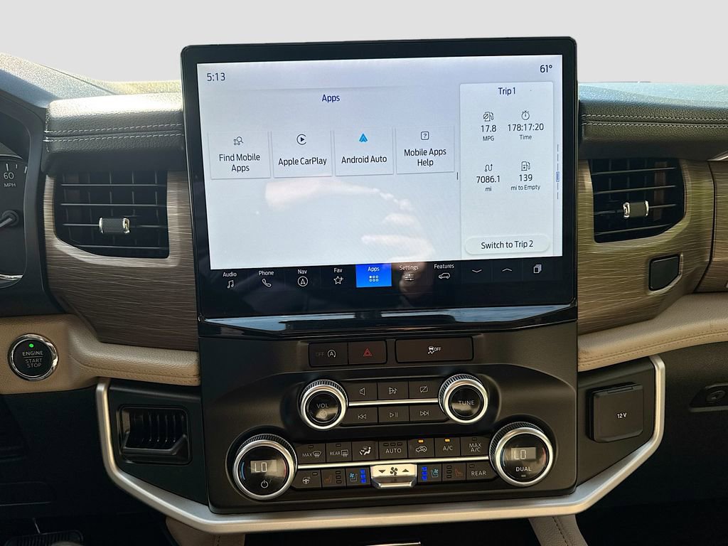 Used 2024 Ford Expedition Max Limited AWD/4WD image 19