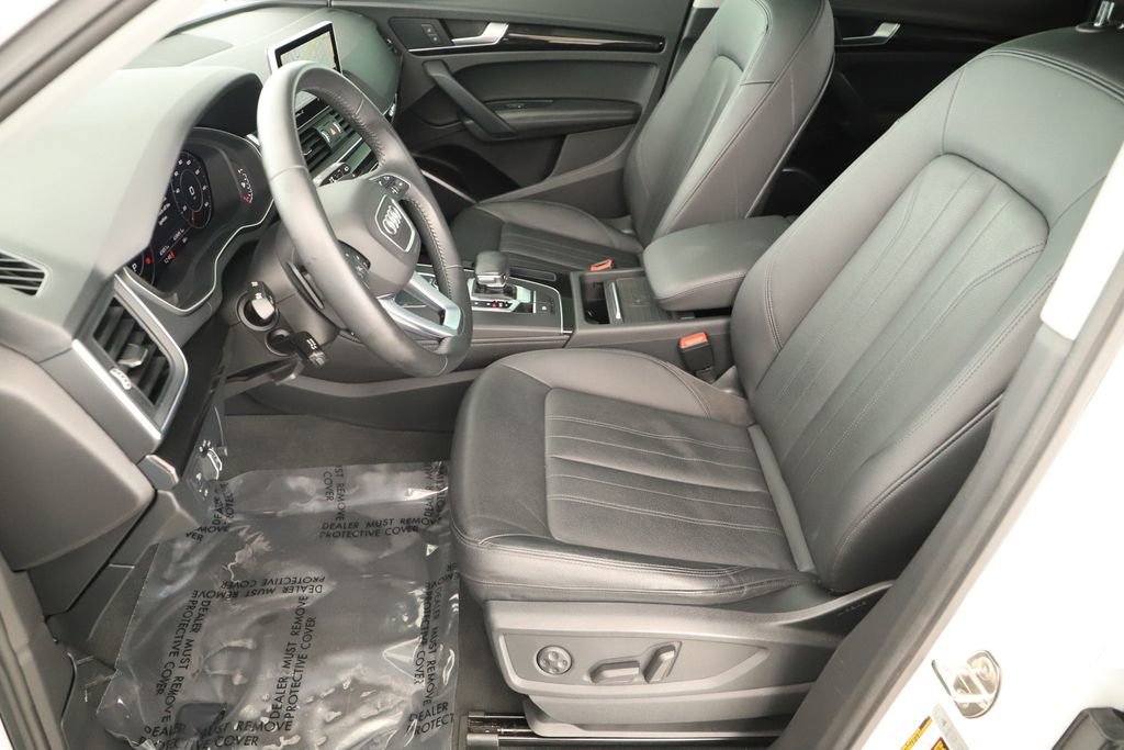 Used 2020 Audi Q5 2.0T Premium Plus image 24