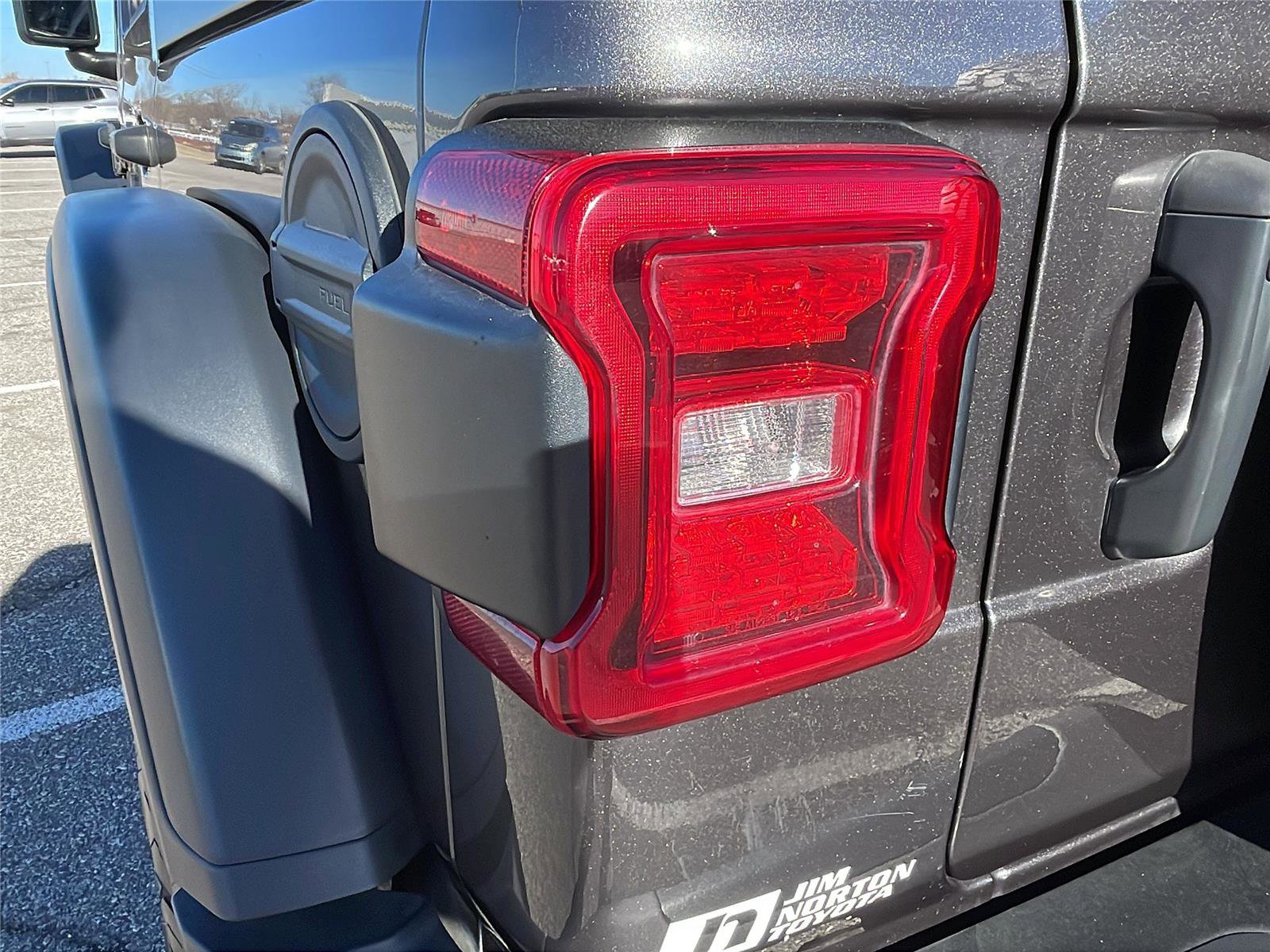 Used 2022 Jeep Wrangler Unlimited Rubicon w/ Steel Bumper Group image 11