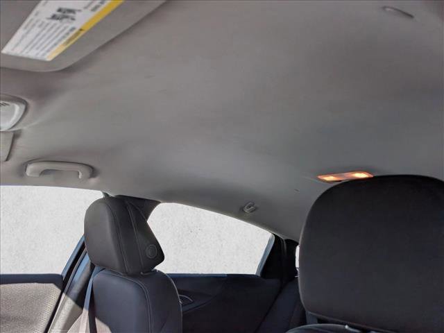 Used 2022 Chevrolet Malibu LT image 17