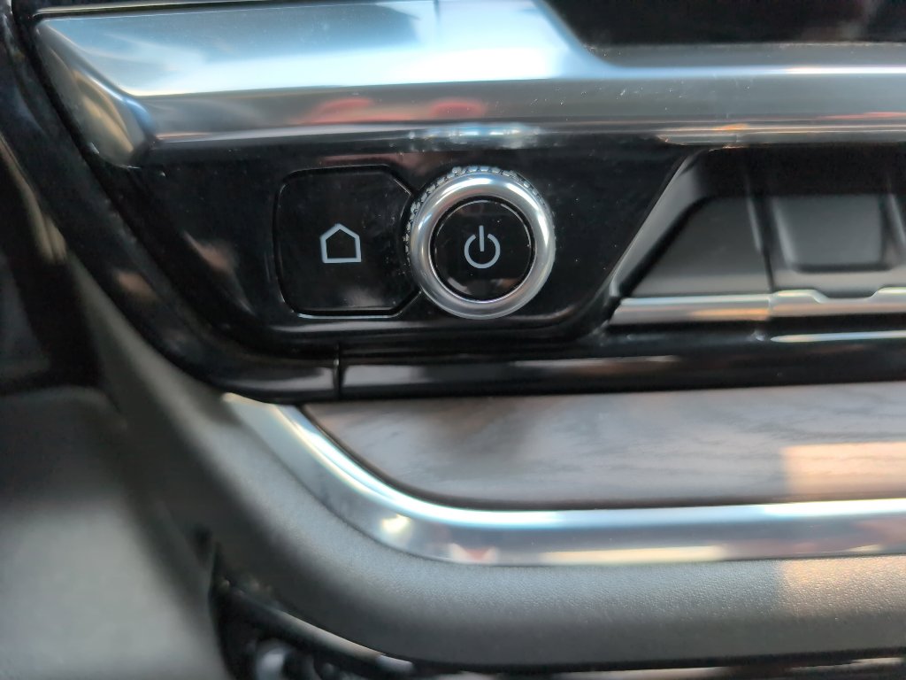 Used 2024 GMC Sierra 1500 SLT image 37