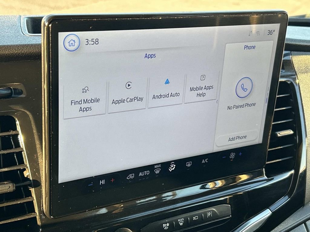 Used 2023 Ford Transit 350 XLT image 27