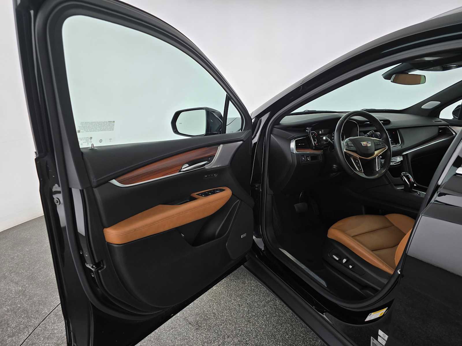 Used 2024 Cadillac XT5 Premium Luxury image 18