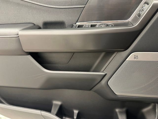 New 2025 Ford F150 Lariat w/ Equipment Group 501A Mid image 45