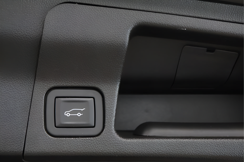 Used 2019 GMC Acadia SLT w/ LPO, Floor Liner Package FWD image 28