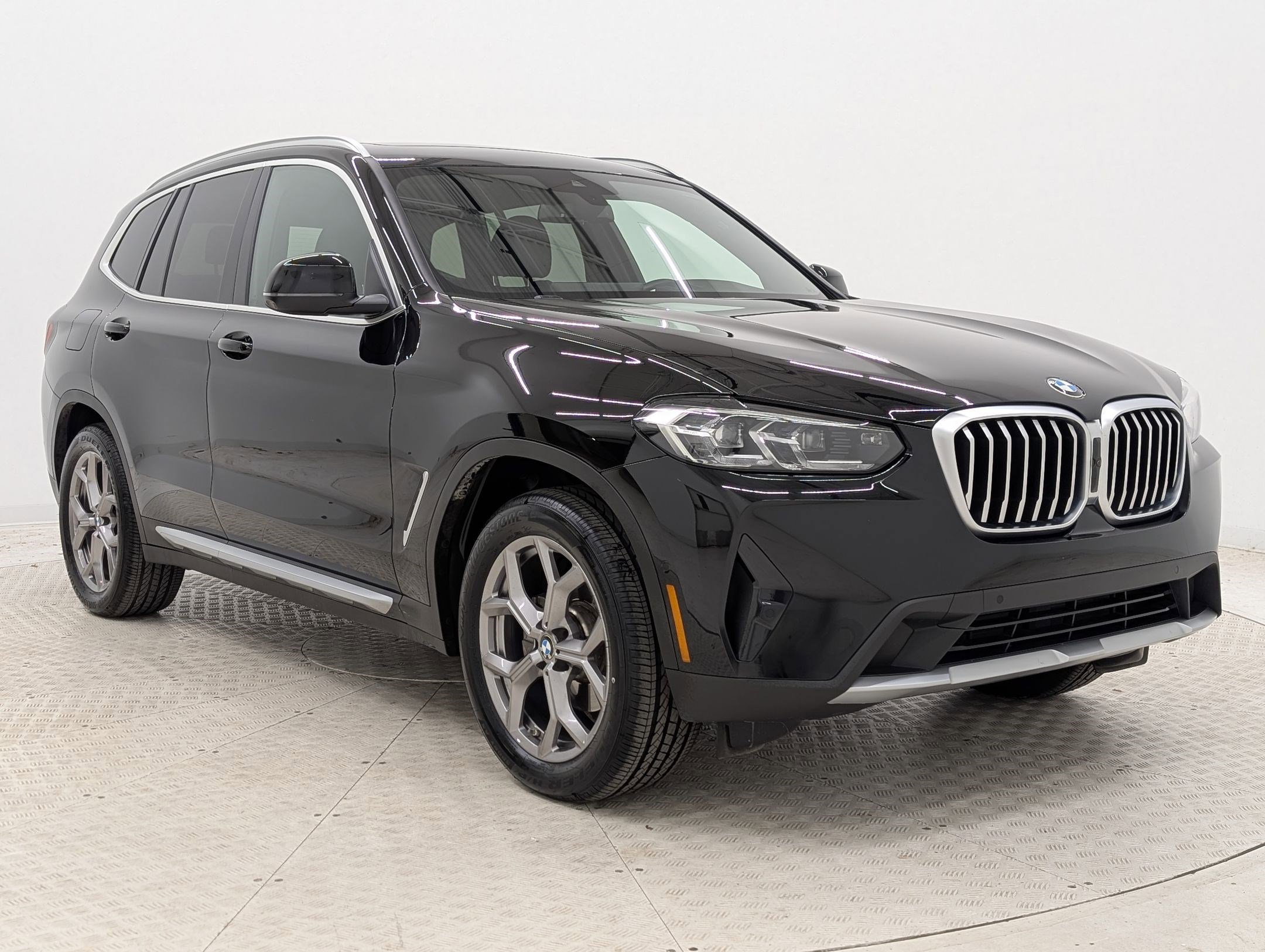 Certified 2023 BMW X3 xDrive30i w/ Premium Package image 7