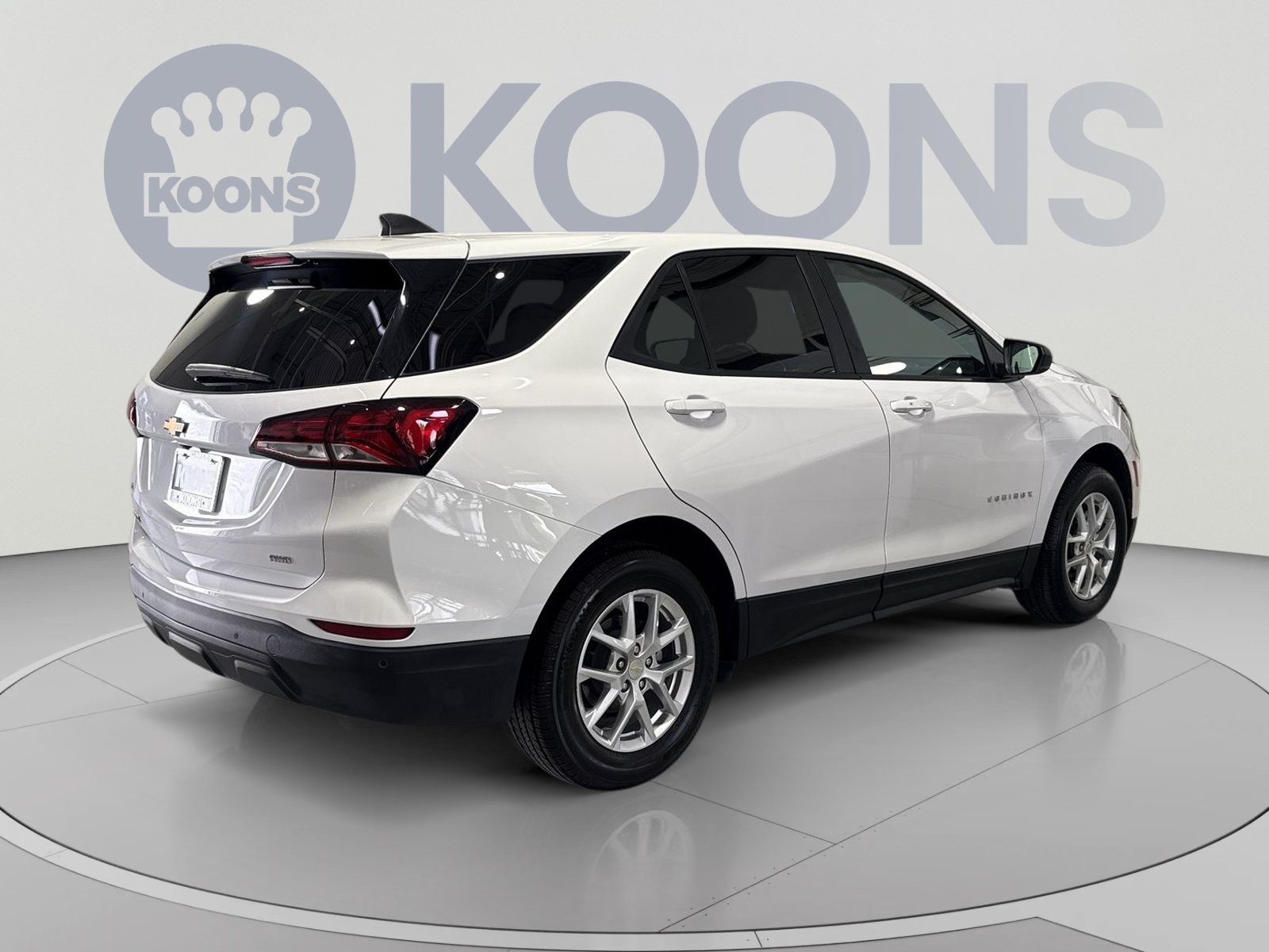 Used 2024 Chevrolet Equinox LS w/ LS Convenience Package AWD/4WD image 11