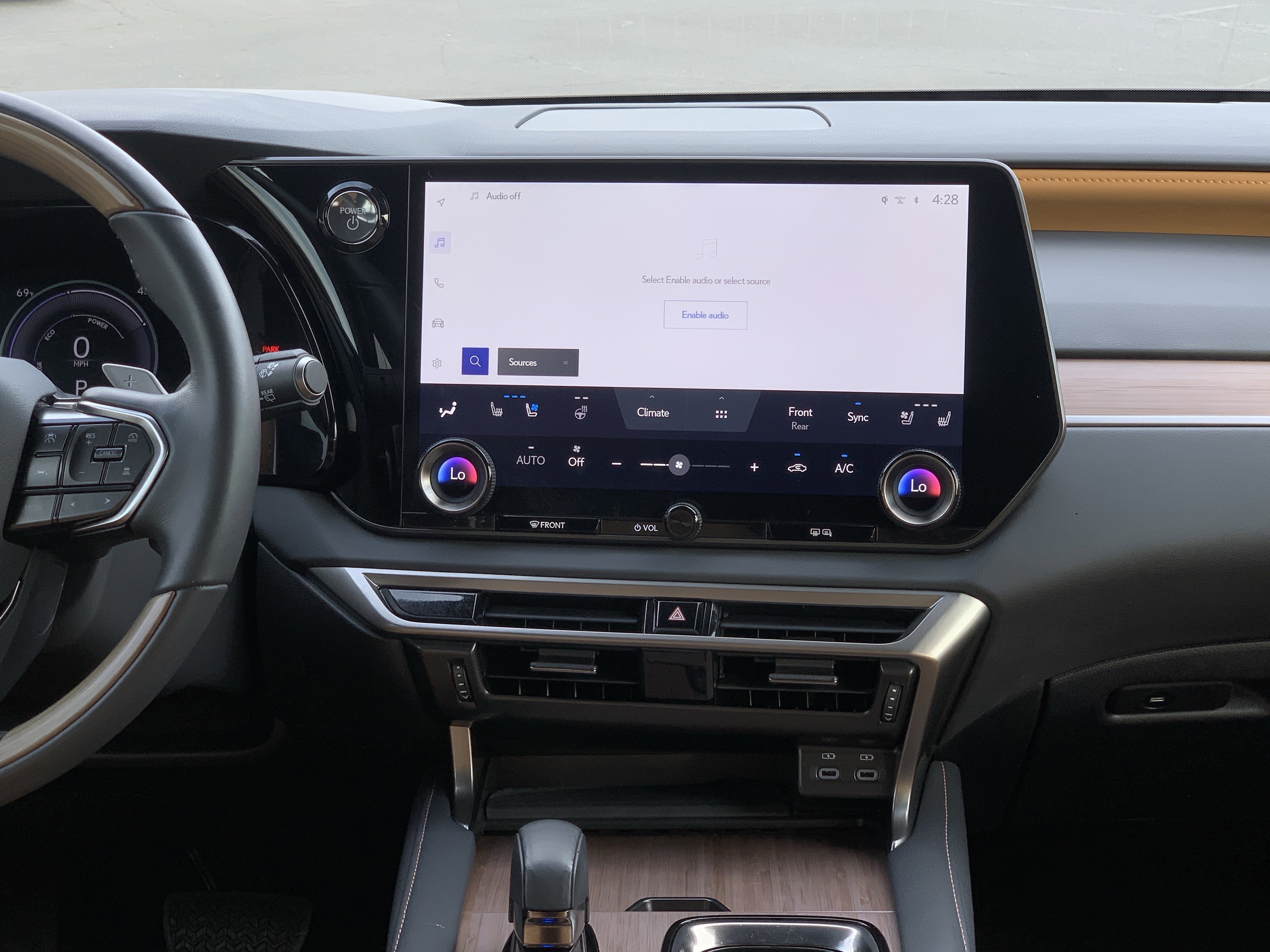 Certified 2023 Lexus RX 350h w/ Cold Area Package image 31