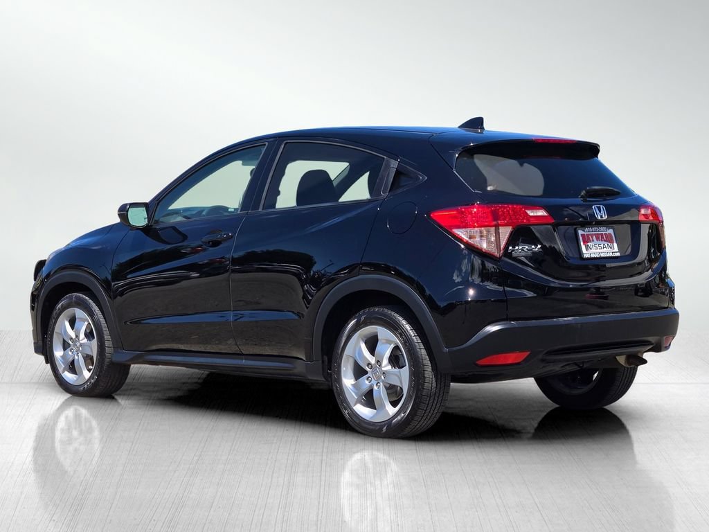 Used 2016 Honda HR-V EX image 6