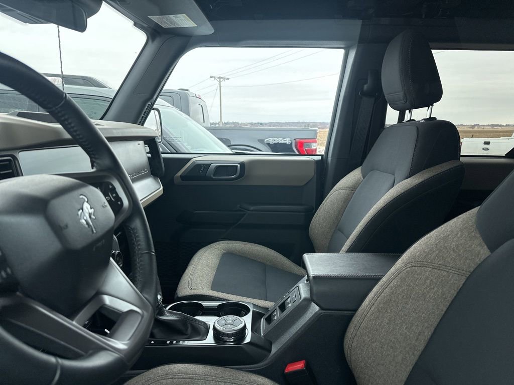 Used 2025 Ford Bronco Big Bend image 13