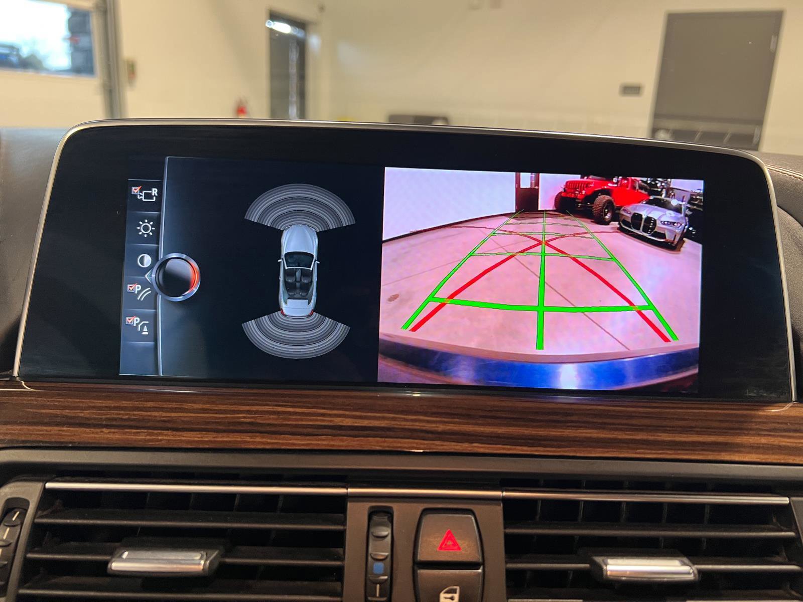Used 2017 BMW 650i Convertible image 18