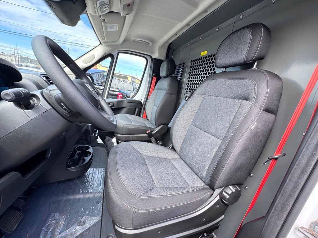 Used 2025 RAM ProMaster 3500 image 17