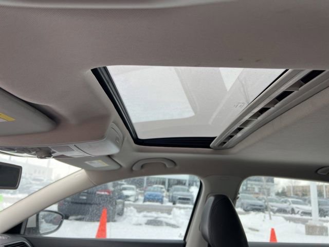 Used 2012 Volkswagen Passat 3.6 SE image 21