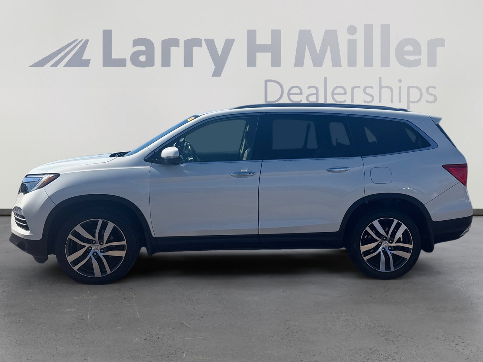 Used 2017 Honda Pilot Touring