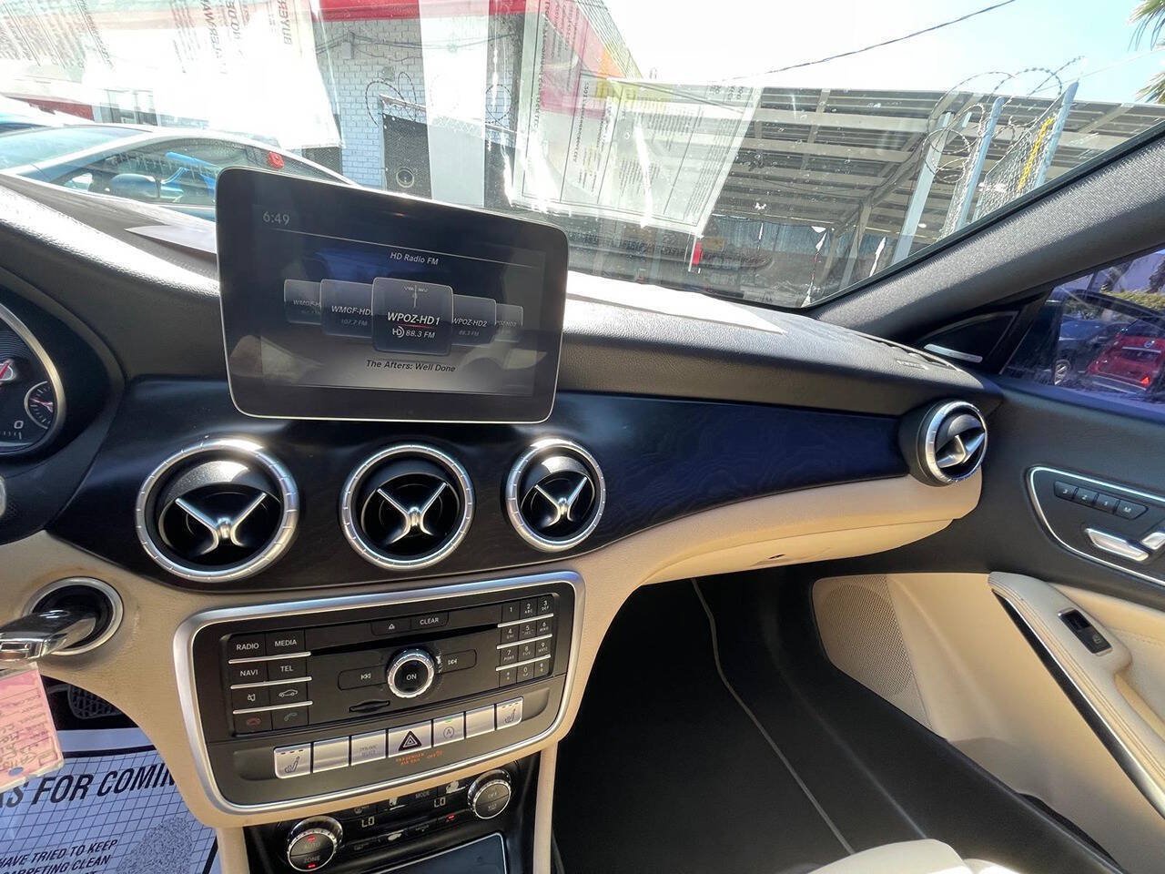 Used 2017 Mercedes-Benz CLA 250 image 8
