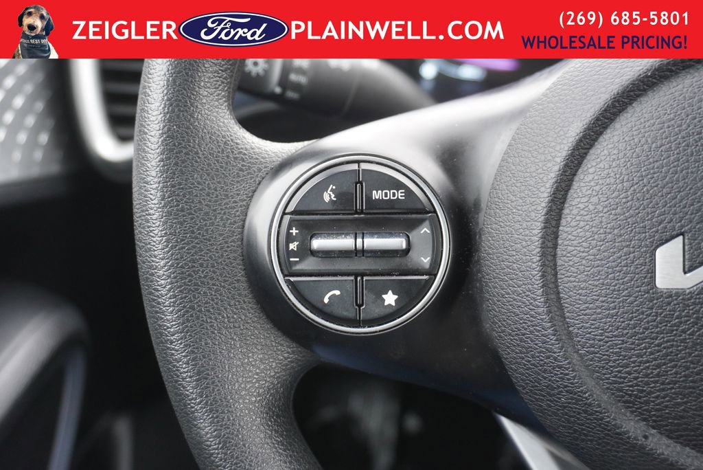 Used 2024 Kia Soul LX w/ Option Group 015 image 20