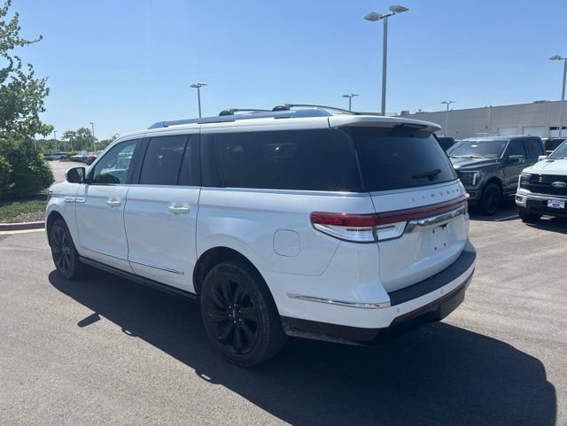 Used 2024 Lincoln Navigator L Reserve AWD/4WD image 4