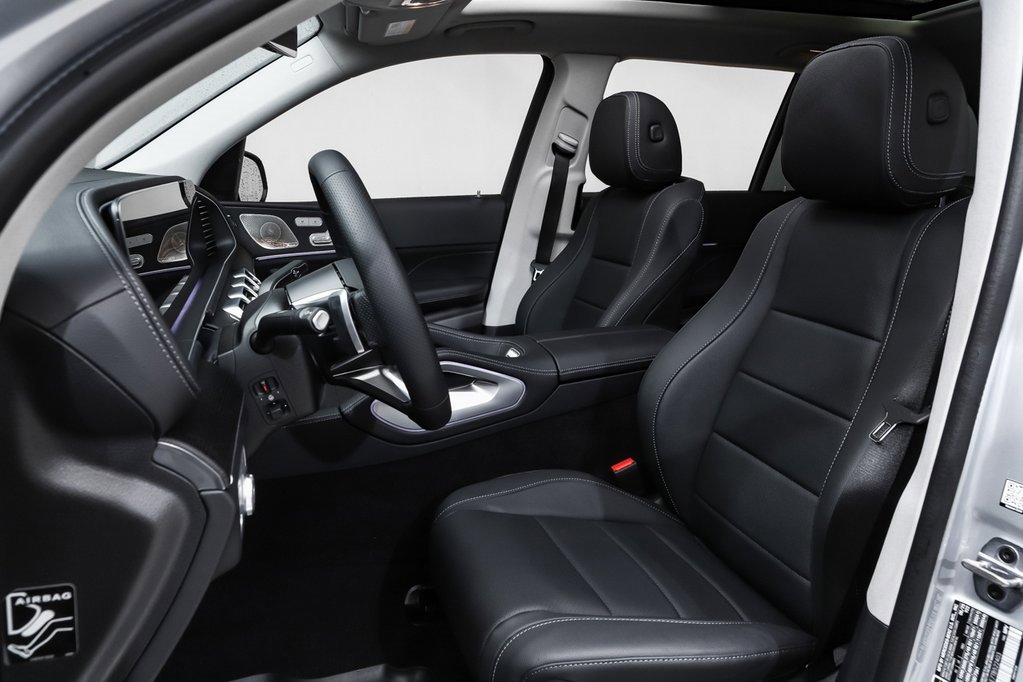 New 2026 Mercedes-Benz GLS 450 4MATIC image 9