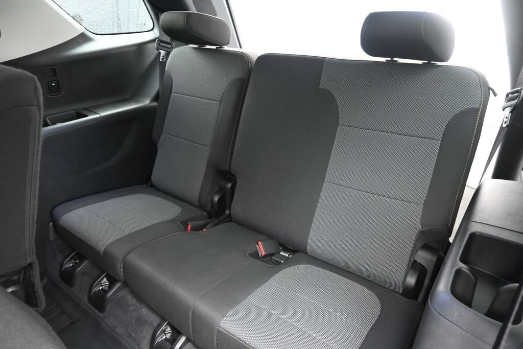 Used 2020 Chevrolet Traverse LS FWD image 17